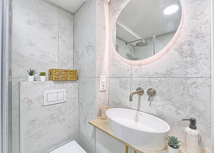 Sunny Loft 2 X 24x7 X Free Parking X Close To Old Town Апартаменты Вильнюс