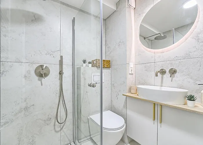 Апартаменты Sunny Loft 2 X 24x7 X Free Parking X Close To Old Town Вильнюс