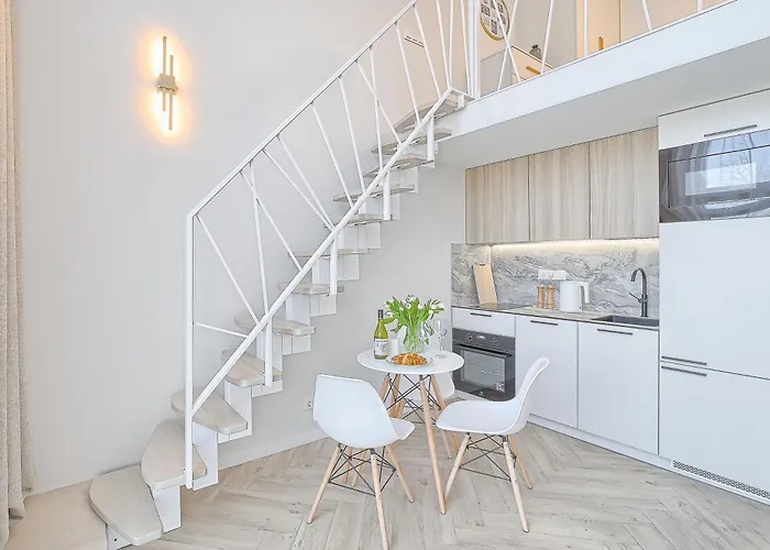 Sunny Loft 2 X 24x7 X Free Parking X Close To Old Town